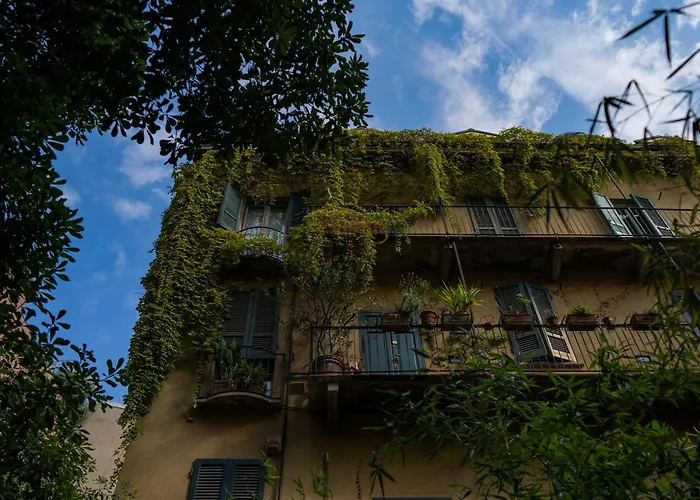Brera-Centro Nuovo Appartamento Con Cortile Privato